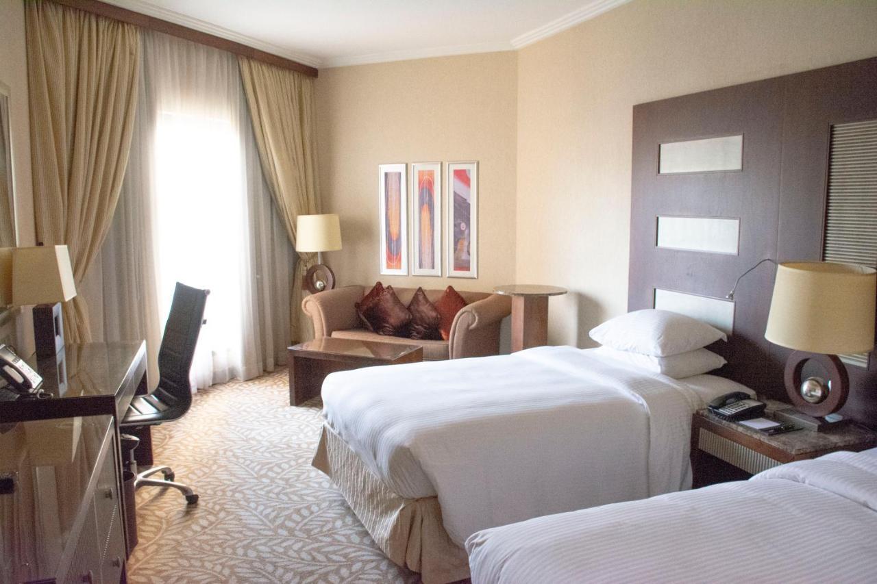 吉达 Al Corniche酒店 外观 照片 A room at the hotel